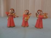 COD-0004	Trio de anjos instrumental (porcelana) pequeno